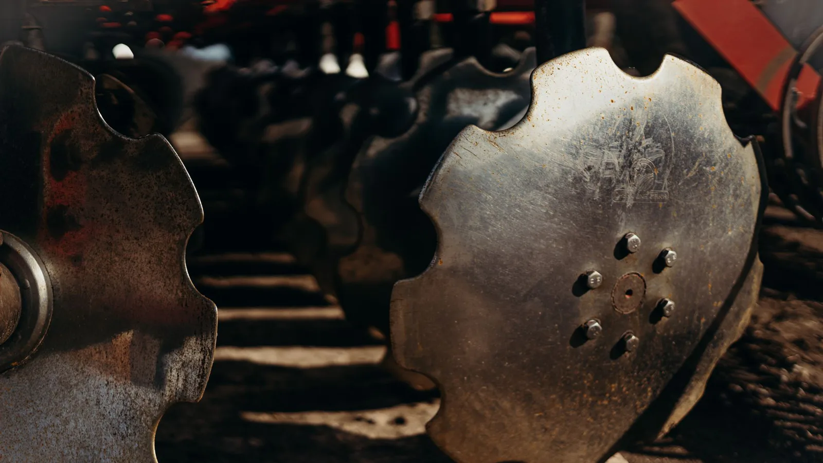 piezas metálicas para agricultura en Corte de metal para el sector agrícola: piezas y materiales más usados
